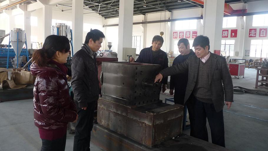 通發(fā)公司以“創(chuàng)建學習型黨組織”為抓手，推動“企業(yè)科技創(chuàng)新”.jpg